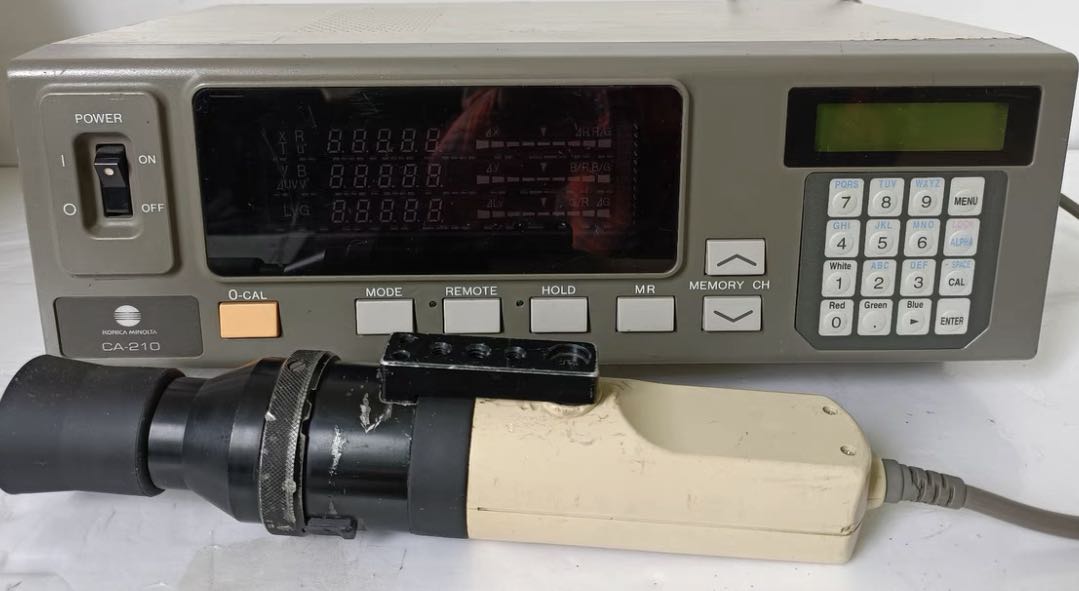 6229514a55f9a.jpg 色彩分析儀CA210.jpg