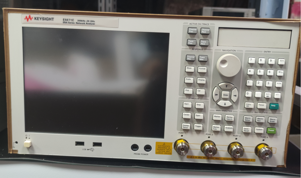 63995cb429224.png 網分E5071C 37.png