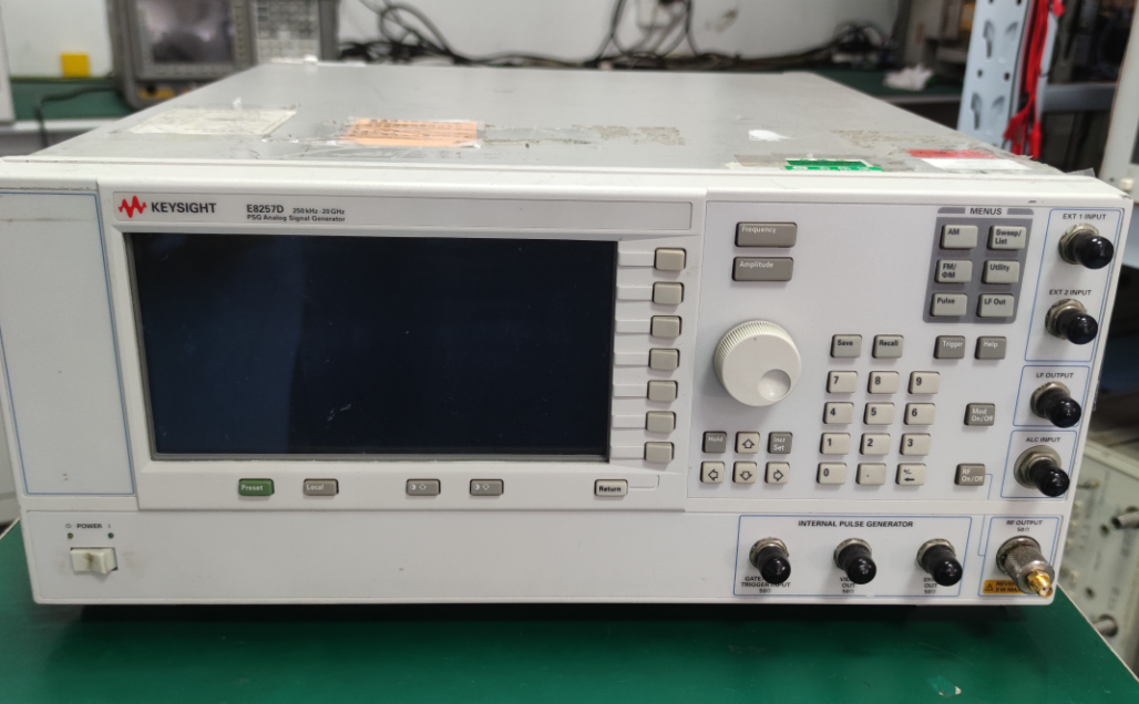 信號源E8257D 14.png